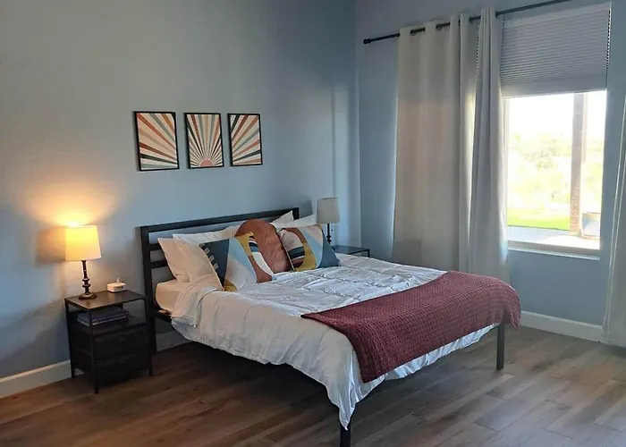 Holiday home Scottsdale Oasis - Hot Tub-hike-views-kids Yes! *